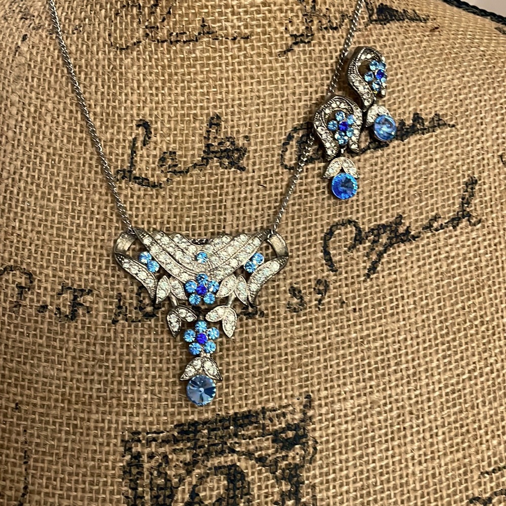 Vintage Necklace Set